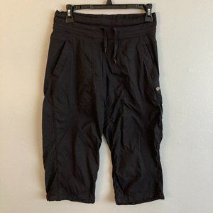 Lululemon Studio Crop Pants Black Size. 4